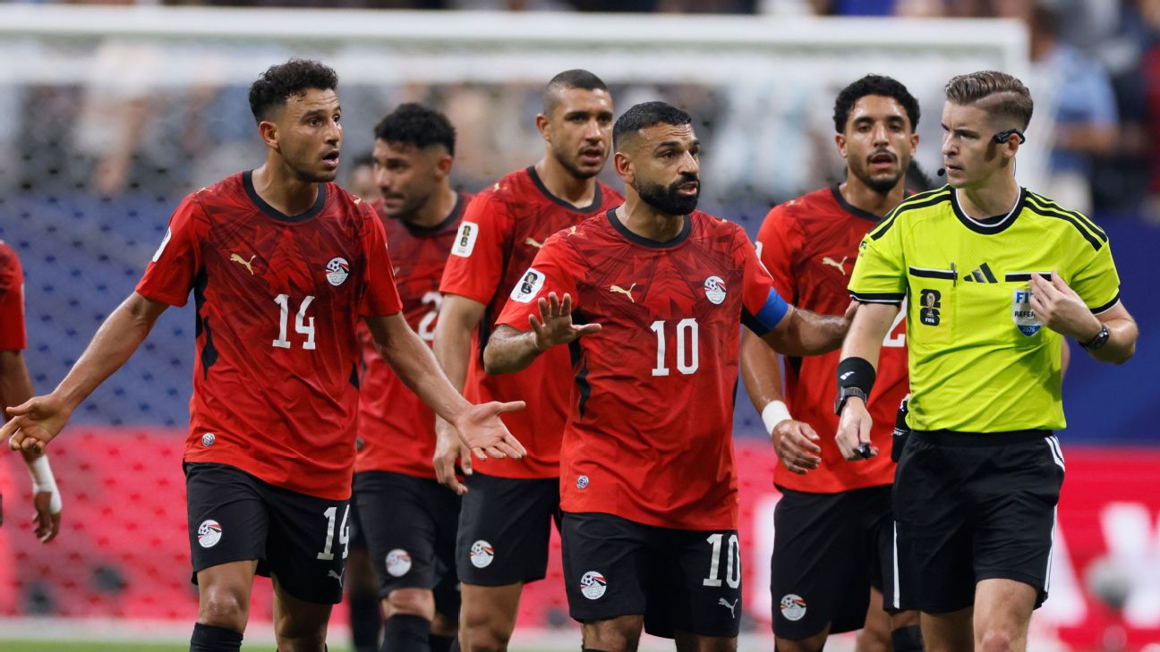 埃及足协炮轰阿根廷战判罚：世界杯 VAR 再引争议